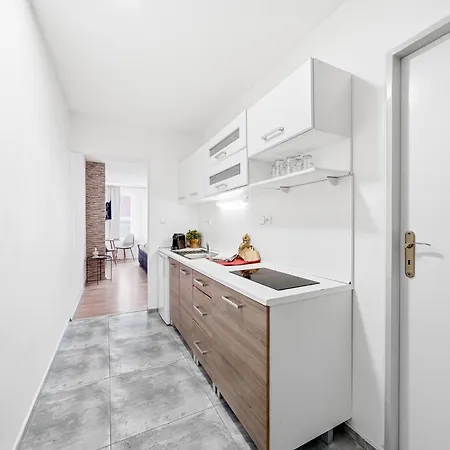 شقة U Zlate Hroudy