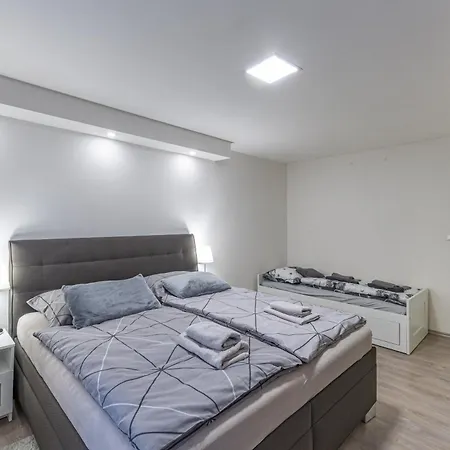 U Zlate Hroudy Апартаменты